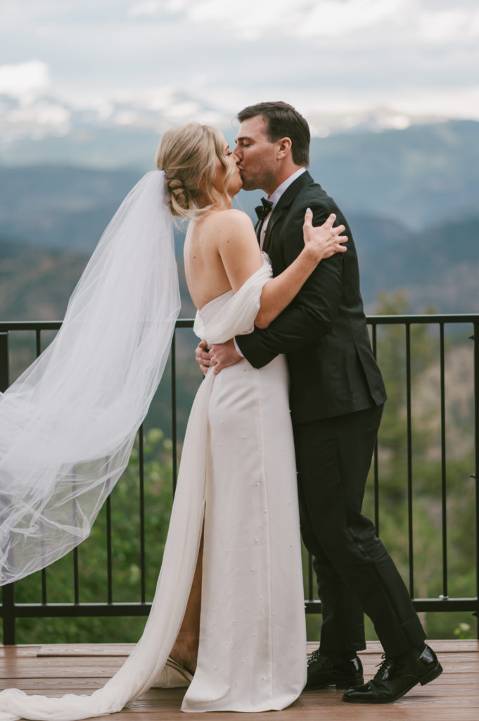 first kiss at North Star gatherings, Colorado wedding