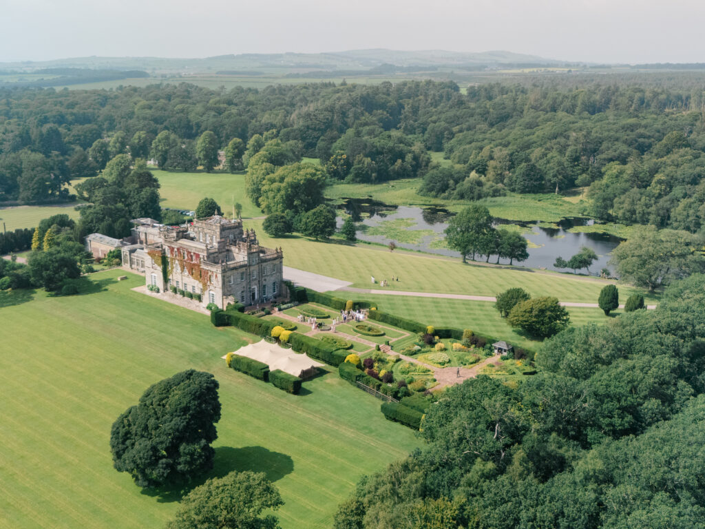 Scotland Wedding Cocktail Hour at Kinmount House
